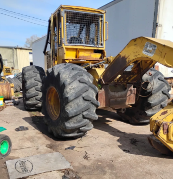 John Deere 548G