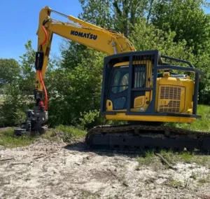 Komatsu PC228 LC for sale