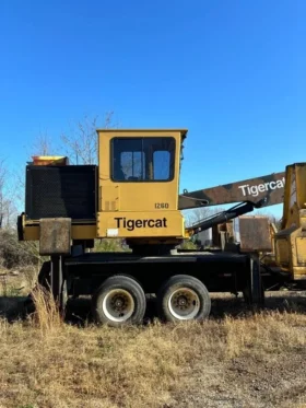 Tigercat 234B Knuckleboom