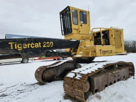 Tigercat 250T Grapple Saw