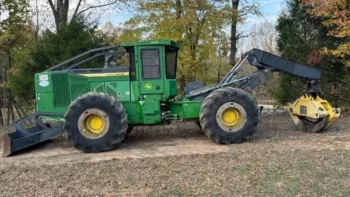 2017 John Deere 748L Grapple Skidder