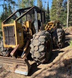 Cat 518C Grapple skidder