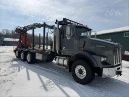 Kenworth T800 Barko 80XLE Loader