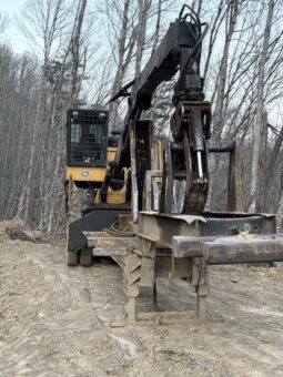 Deere 335 Loader