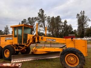 Deere 770CH Grader for sale