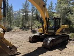 2004 Cat 330CL