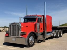 Peterbilt 379 Sleeper