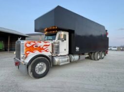 Peterbilt 379 Storm Truck