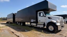 Peterbilt 567 Storm Truck